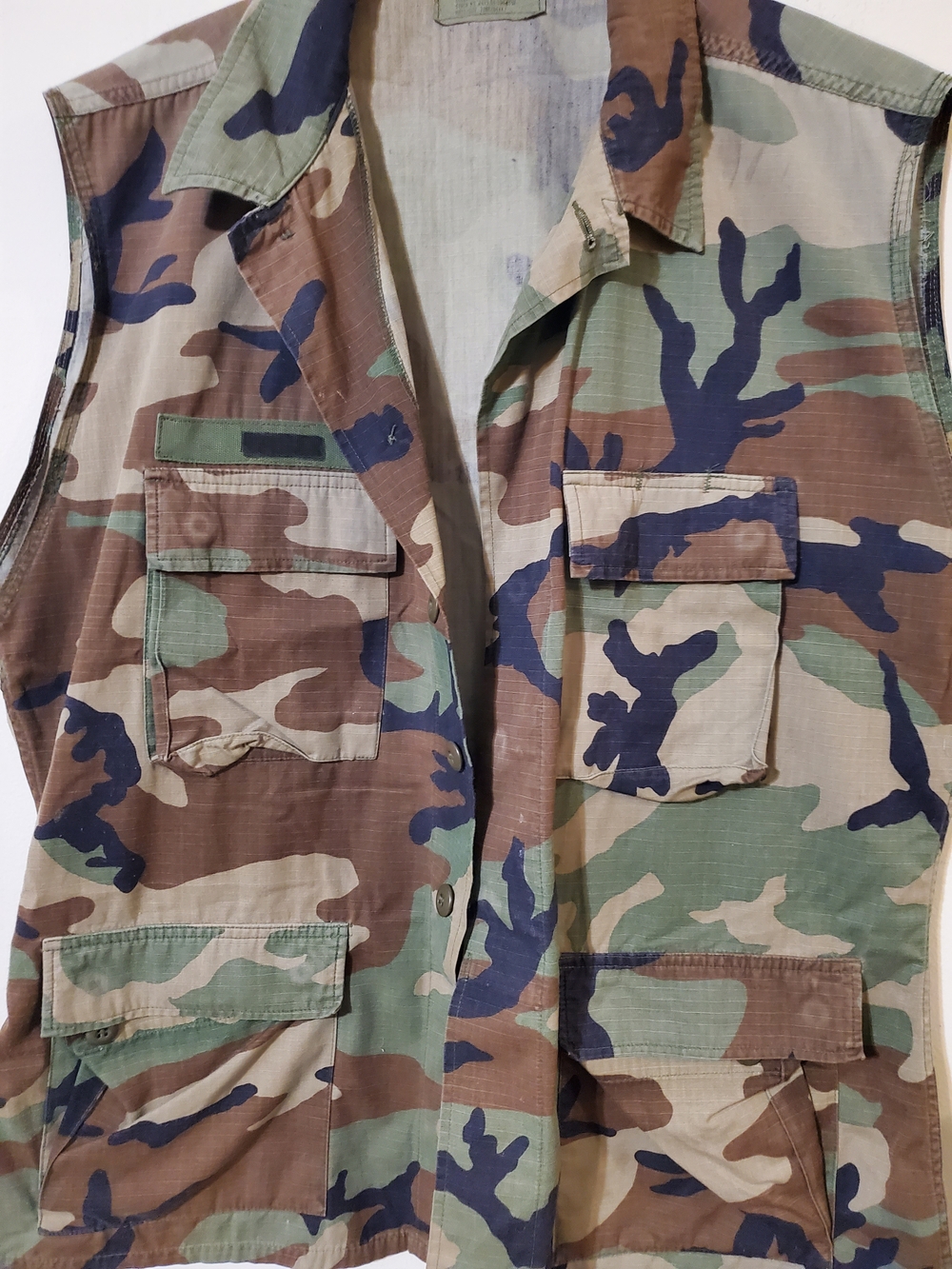 Camouflage Utility Vest - Woodland Camo US Military